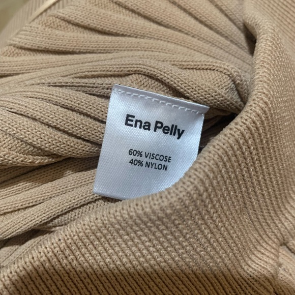 ⭐️NEW⭐️ENA PELLY -Macy Knit Pant In Beige -Size Medium •Retails $308USD - Picture 11 of 13